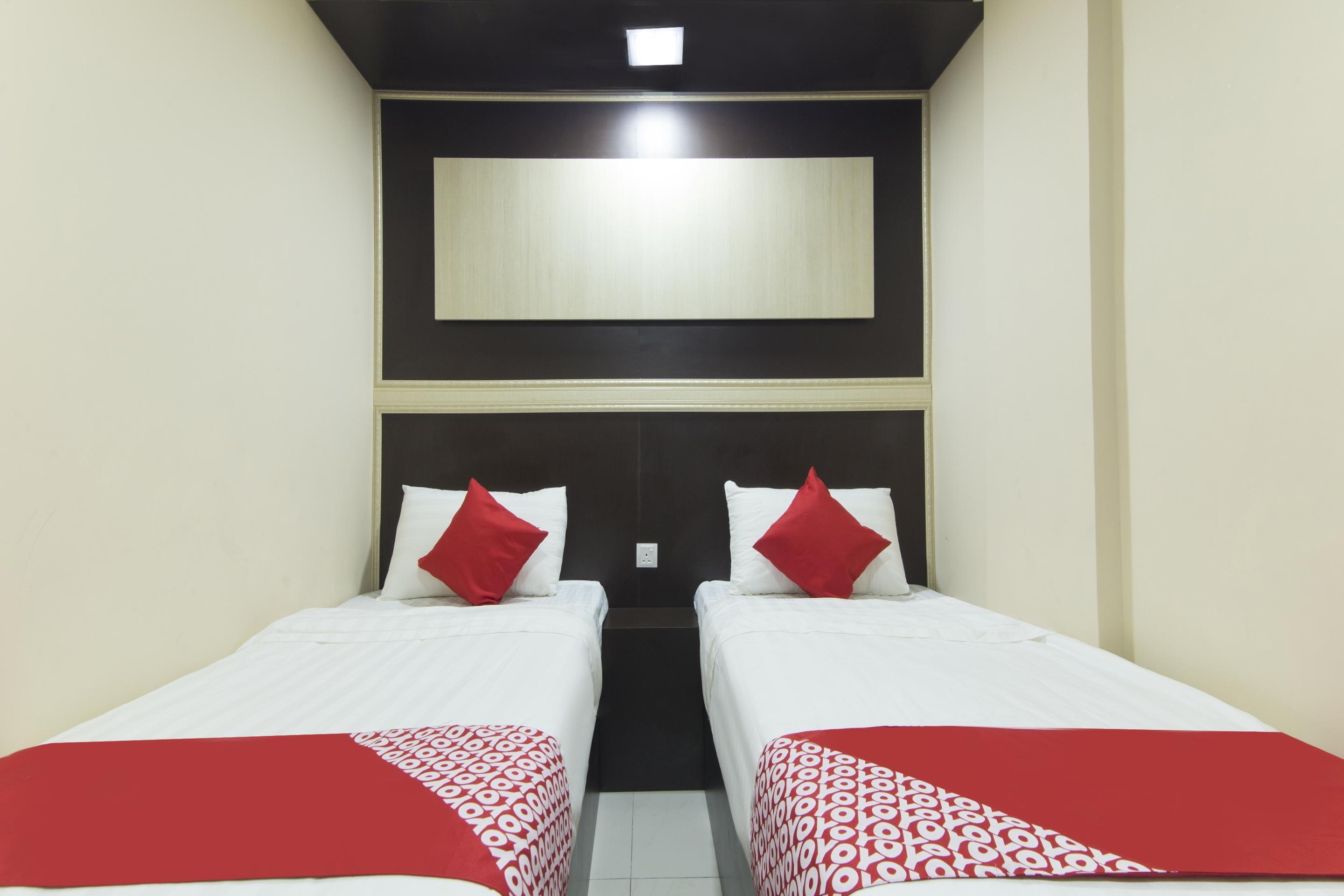 Oyo 697 Niche Valley Hotel Куала-Лумпур Екстер'єр фото